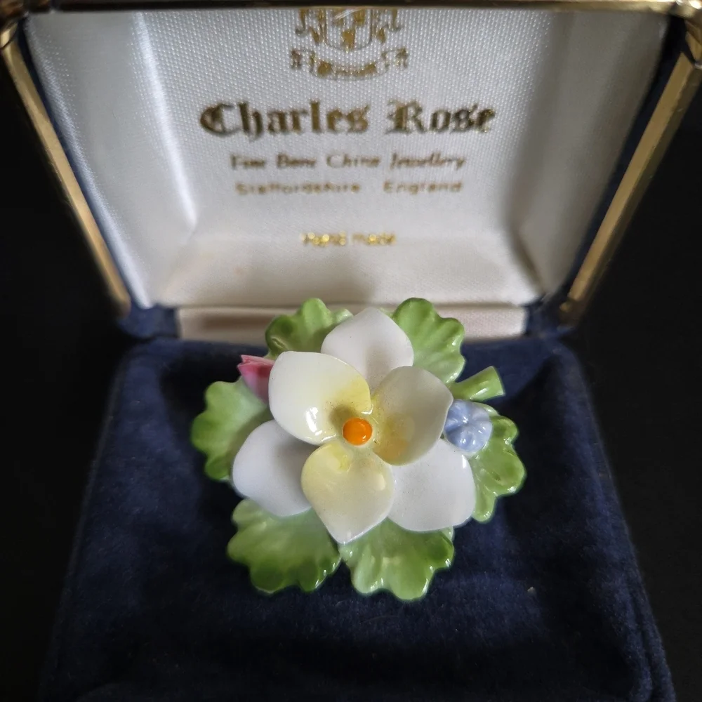 Vintage Charles Rose Staffordshire England Brooch‎ Pin Magnolia Floral Orig Box
